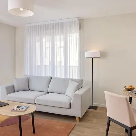 Zenitude Hotel-residences Saint-thomas 公寓式酒店 兰斯